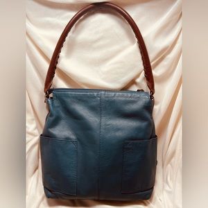Sundance tote in blue and brown leather! Excellent condition!